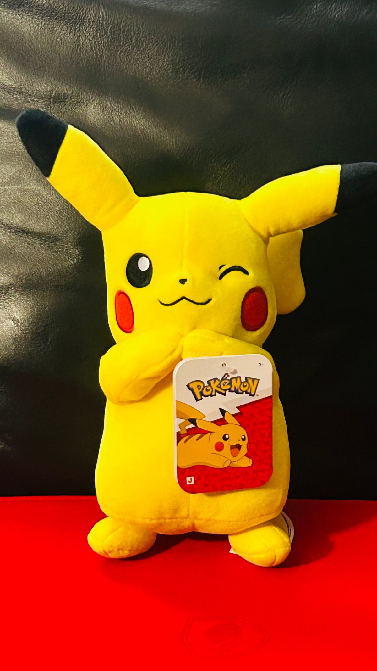 Pokémon Pikachu Stuffed Animal Winking Pikachu